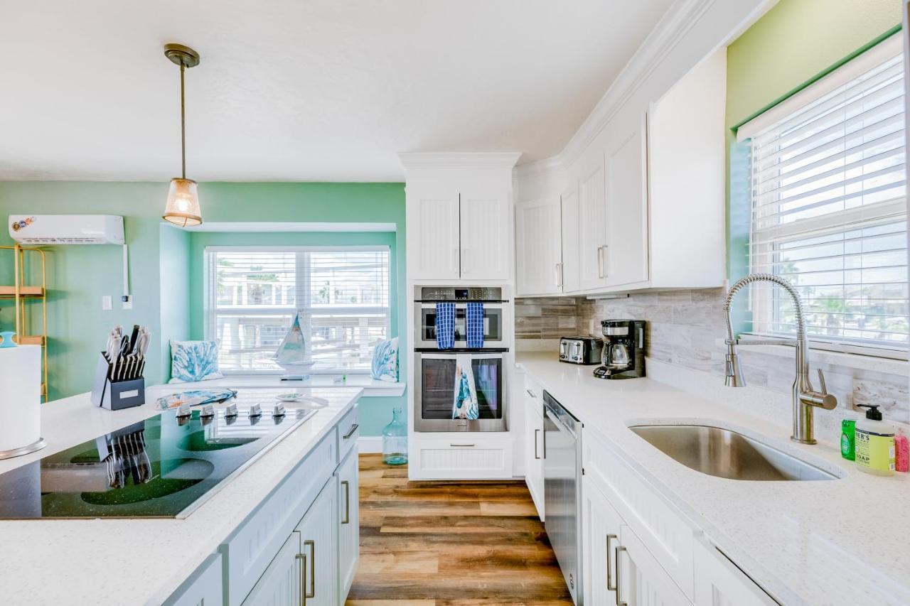 The Quirky Whale Villa Surfside Beach Luaran gambar