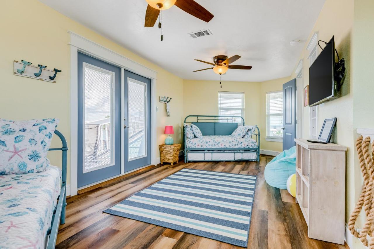 The Quirky Whale Villa Surfside Beach Luaran gambar